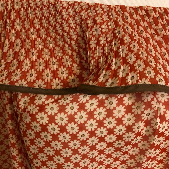 A’reve Anthropologie Red Off Shoulder Floral Top - Picture 11 of 11